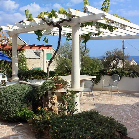 Appartement With A Parking Space Bol, Brac - 5642